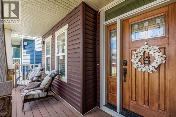 1213 Hillcrest Manor Estates, Strathmore, AB, photo 2