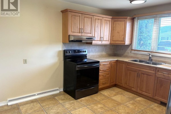 Laundry room - 1213 Mary Street W, Thunder Bay, ON P7E4M8 Photo 4