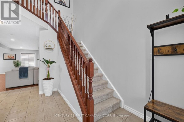 Bedroom - 1213 Smither Road, London North, ON N6G0C2 Photo 5