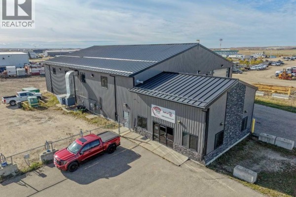 12139 106 Avenue, Grande Prairie, AB T8V8B3 Photo 4
