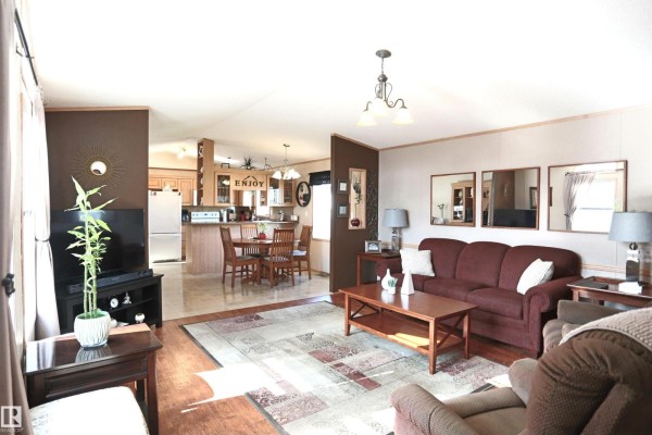 Primary Bedroom - 1214 53222 Rr 272, Rural Parkland County, AB T7X4K4 Photo 4