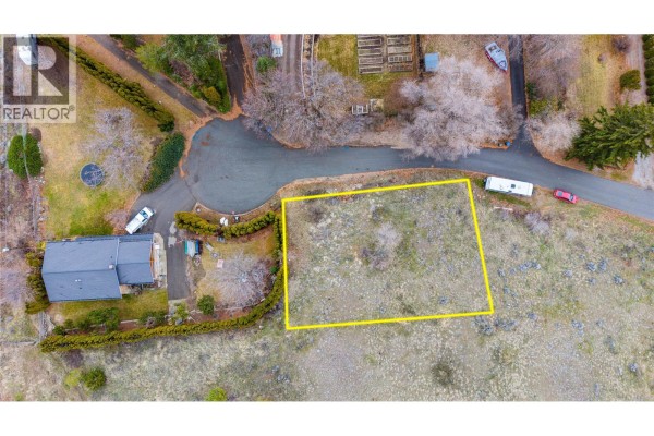 1214 Lambert Drive, Penticton, BC V2A8Y5 Photo 5