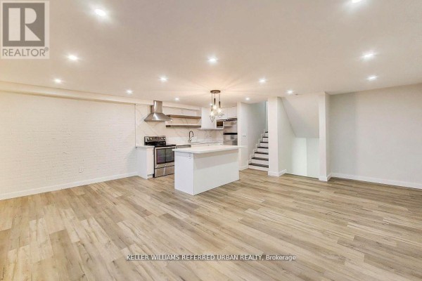Dining room - 1215 - 11 Wincott Drive, Toronto, ON M9R2R9 Photo 2