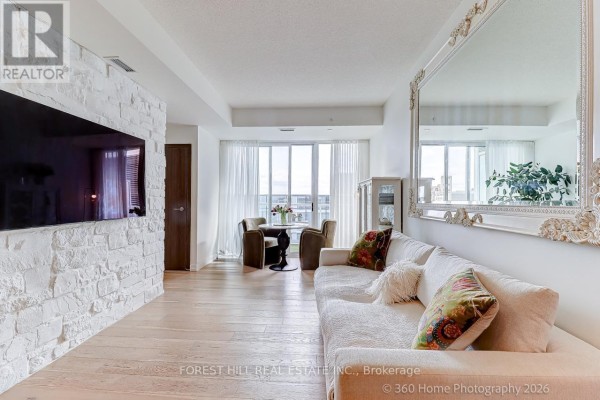 1215 - 17 Bathurst Street, Toronto, ON, photo 2