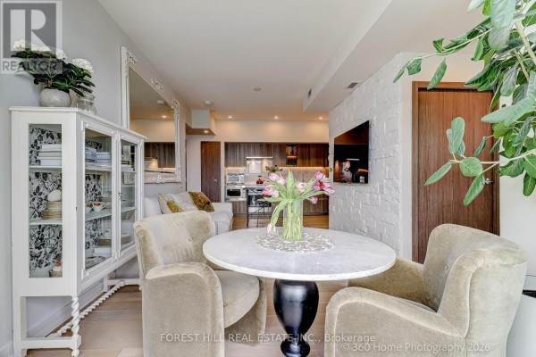 Primary Bedroom - 1215 - 17 Bathurst Street, Toronto, ON M5V0N1 Photo 4