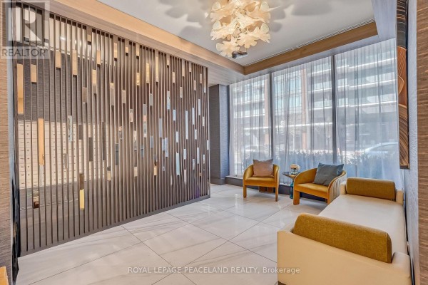 1215 - 75 Canterbury Place, Toronto, ON, photo 3