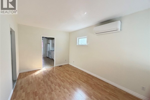 Bedroom - 1215 Broder Street, Regina, SK S4N3R3 Photo 3