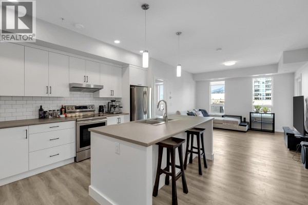 Kitchen - 1215 St. Paul Street Unit# 309, Kelowna, BC V1Y2C7 Photo 5