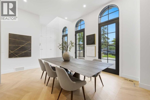 Dining room - 1216 8 Avenue Se, Calgary, AB T2G0M7 Photo 3