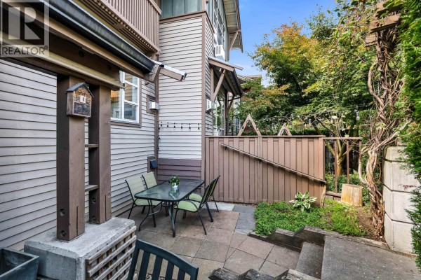 1216 Village Green Way, Squamish, BC V8B0N5 Photo 5
