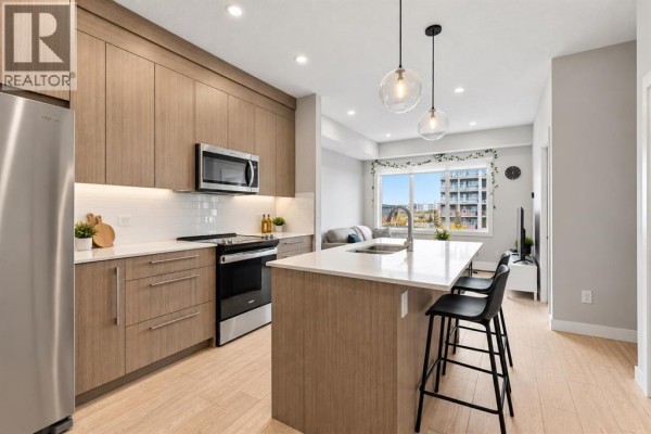 Kitchen - 1218, 395 Skyview Parkway Ne, Calgary, AB T3N2K1 Photo 3