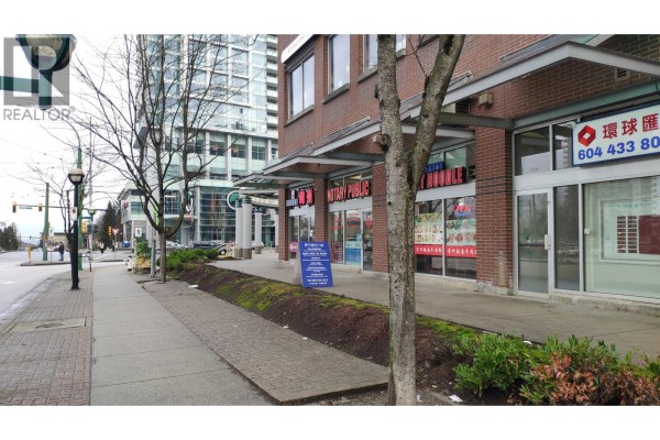 1219 4500 Kingsway, Burnaby, BC, photo 3