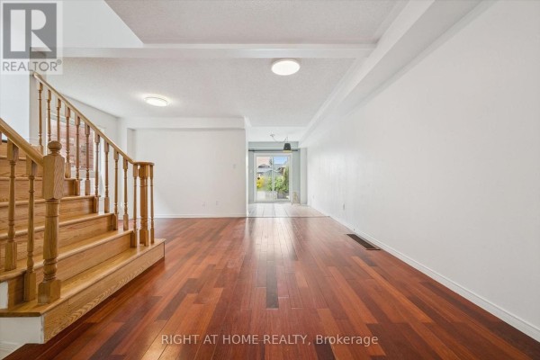 Foyer - 1219 Houston Drive, Milton, ON L9T6G3 Photo 4