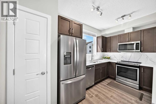 2pc Bathroom - 122, 301 Redstone Boulevard Ne, Calgary, AB T3N1V7 Photo 5