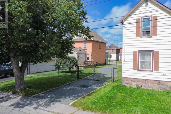 122 Alexandra St, Sault Ste  Marie, ON, photo 2