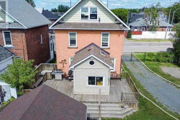 Kitchen - 122 Alexandra St, Sault Ste  Marie, ON P6A1J4 Photo 4