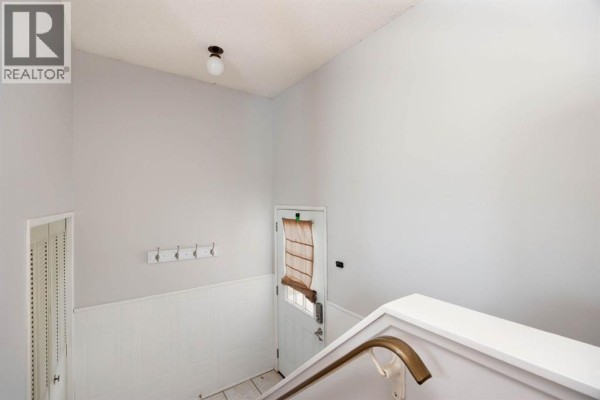Bedroom - 122 Bird Crescent, Fort Mcmurray, AB T9H4T2 Photo 2