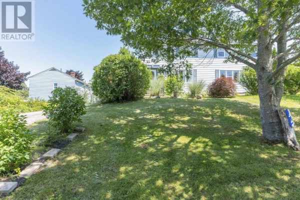 Dining nook - 122 Cote Des Neiges Road, Cornwallis, NS B0S1H0 Photo 2