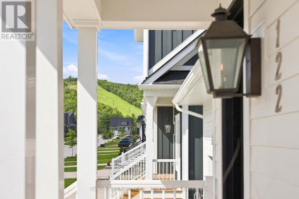 Great room - 122 Courtland Street, Blue Mountains, ON L9Y5L8 Photo 4
