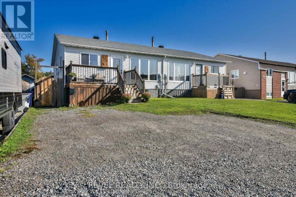 Laundry room - 122 Delia Avenue, Timmins, ON P4P1A1 Photo 2