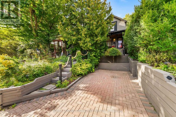 122 Duvernet Avenue, Toronto, ON, photo 2