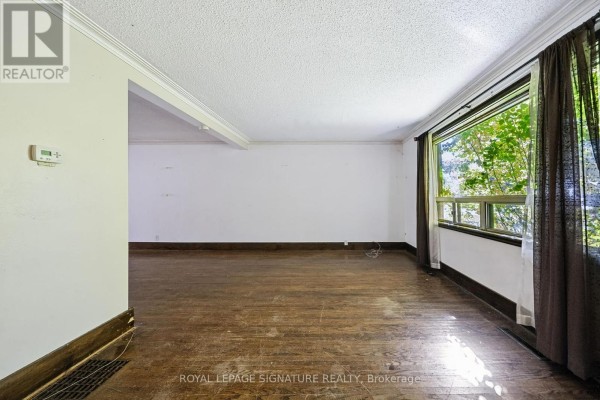 122 Earlton Road, Toronto, ON M1T2R6 Photo 4