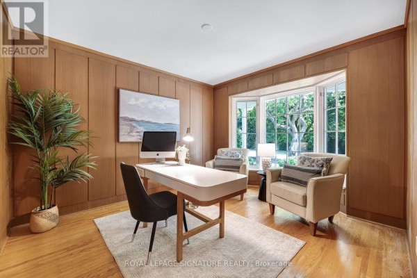 Dining room - 122 Fenn Avenue, Toronto, ON M2P1X6 Photo 4