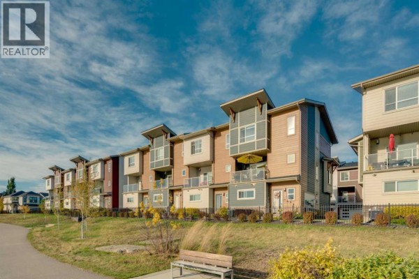 Office - 122 Harvest Grove  Ne, Calgary, AB T3K2P3 Photo 2