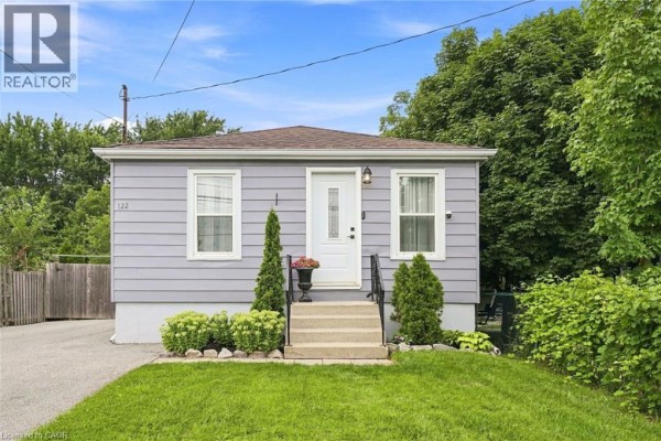 122 Limeridge Road W, Hamilton, ON, photo 2