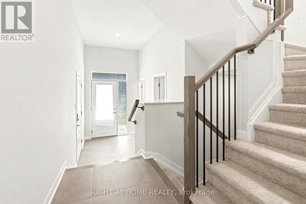122 Lynn Coulter Street, Ottawa, ON, photo 3