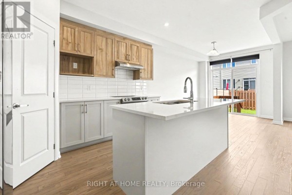122 Lynn Coulter Street, Ottawa, ON K2J7C5 Photo 4