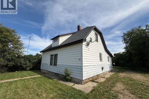 Kitchen - 122 Main Street, Creelman, SK S0G0G4 Photo 2