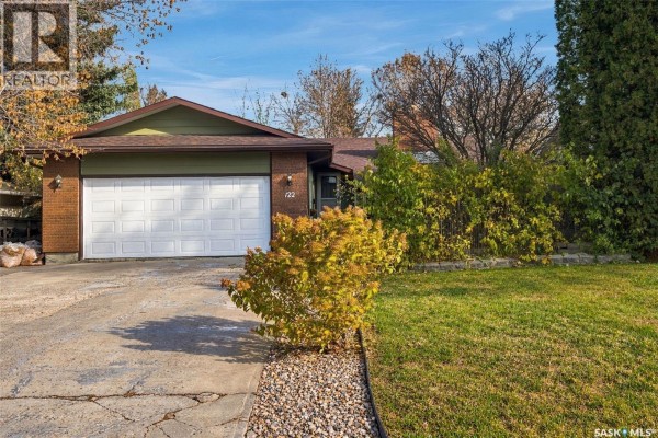 122 Michener Drive, Regina