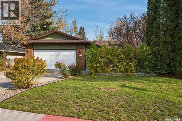Dining room - 122 Michener Drive, Regina, SK S4V0G8 Photo 2