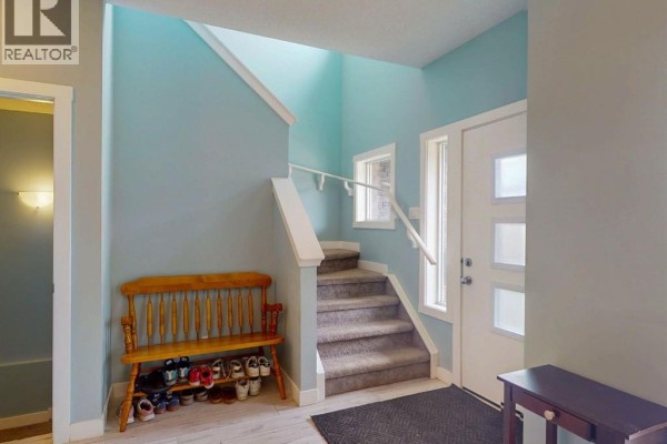 Pantry - 122 Midtown Boulevard Sw, Airdrie, AB T4B4C9 Photo 5