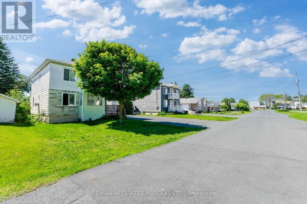 122 New Street, Cornwall, ON K6H3G2 Photo 3