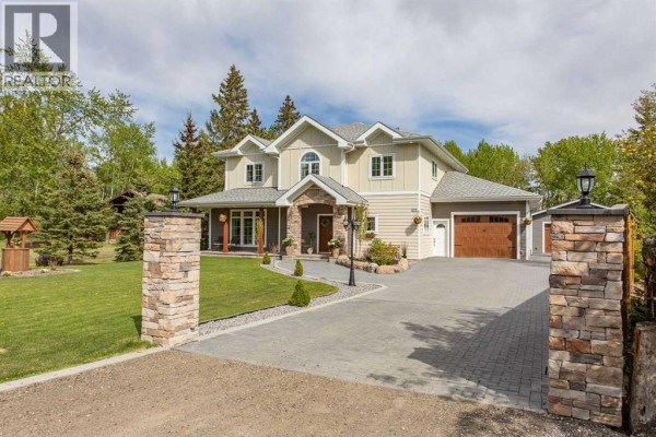 5pc Bathroom - 122 Oliver Avenue, Gull Lake, AB T4L2N1 Photo 3
