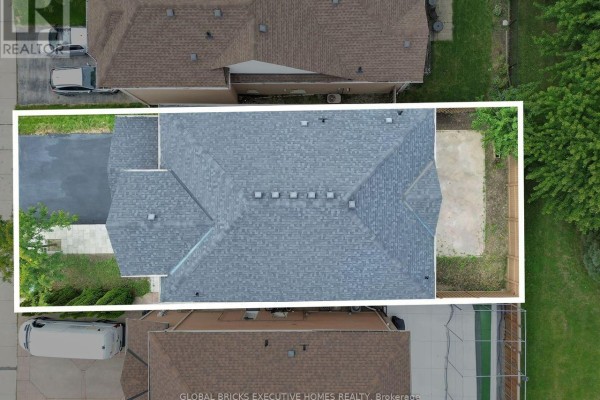 122 Pappain Crescent, Brampton, ON, photo 3