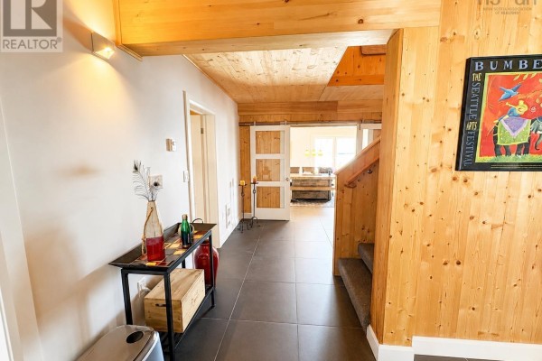 Foyer - 122 Peter Sosna Drive, Macnabs Cove, NS B0E3B0 Photo 5
