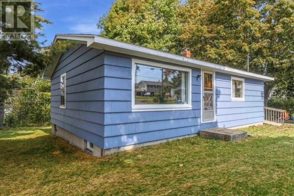 4pc Bathroom - 122 Prince William Street, Digby, NS B0V1A0 Photo 4
