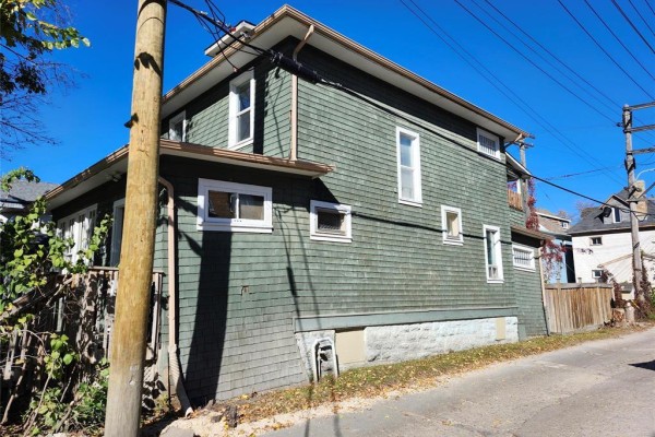Living room - 122 Pulford Street, Winnipeg, MB R3L1X7 Photo 4