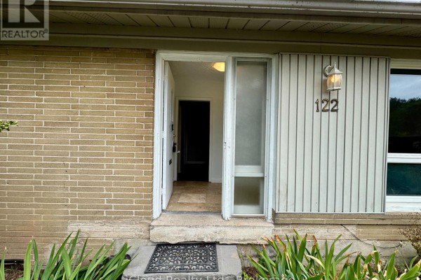 122 Selgrove Crescent, Oakville, ON L6L1L3 Photo 4
