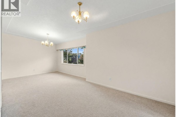122 W 17th Avenue, Vancouver, BC V5Y1Z6 Photo 5