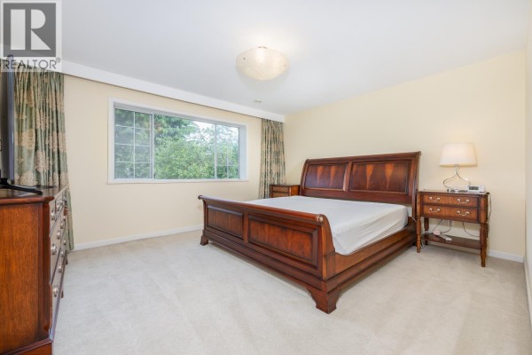 122 W 43rd Avenue, Vancouver, BC, photo 2