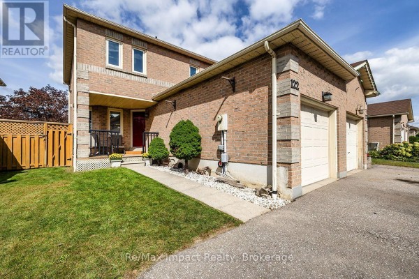 Living room - 122 Wright Crescent, Ajax, ON L1S6X7 Photo 2