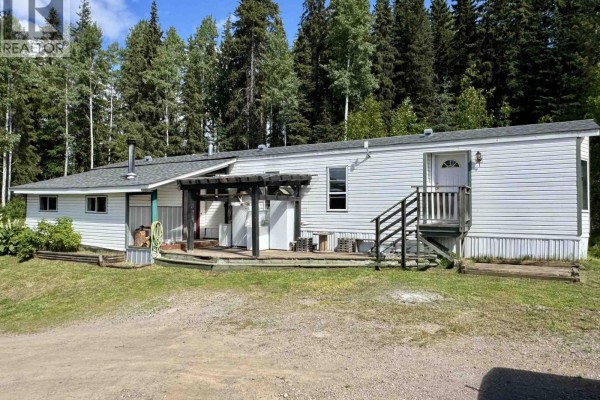 Kitchen - 1220 Lowland Road, Smithers, BC V0J2N6 Photo 2