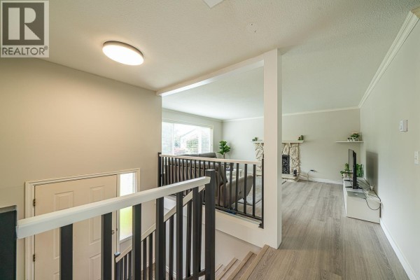 12208 Mctavish Place, Maple Ridge, BC V2X8L8 Photo 3
