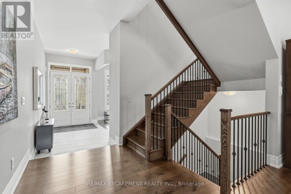Great room - 1221 Ironbridge Road, Oakville, ON L6M5M5 Photo 4