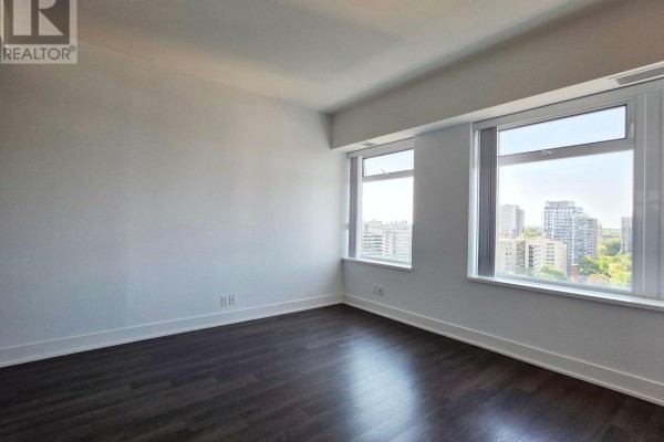 Den - 1222 - 111 St. Clair Avenue W, Toronto, ON M4V1N5 Photo 5