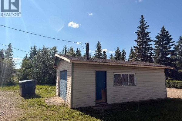 12224 242 Road, Fort St  John, BC, photo 2